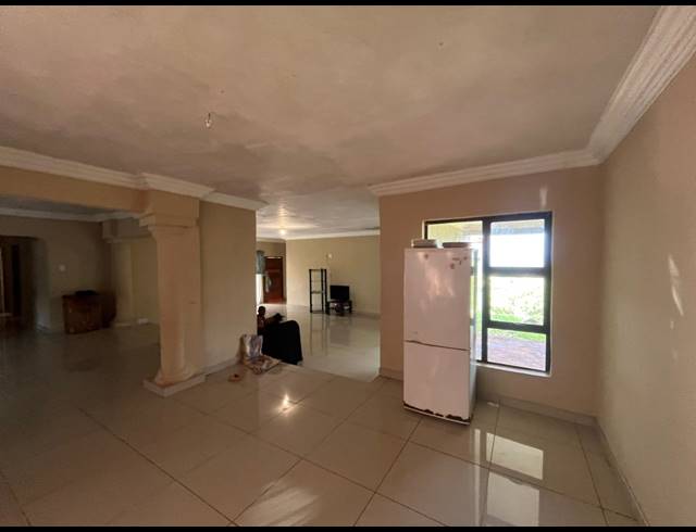 4 BEDROOM HOUSE FOR SALE IN SIBASA